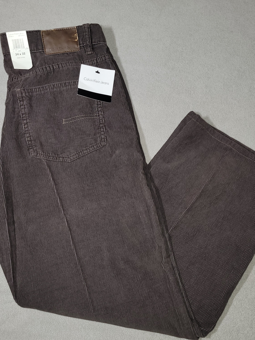 BRAND NEW WITH TAGS (NWT) Calvin Klein Jeans Relaxed Straight Leg Corduroys